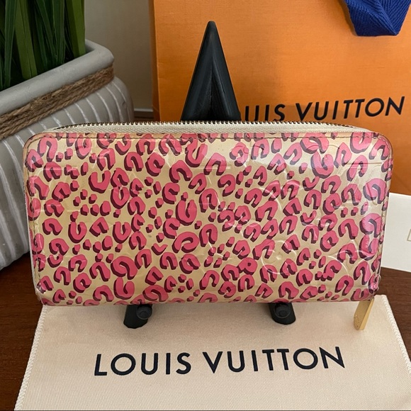 Louis Vuitton Stephen Sprouse Blanc Corail Vernis Leopard Zippy Limited Edition - Picture 4 of 15